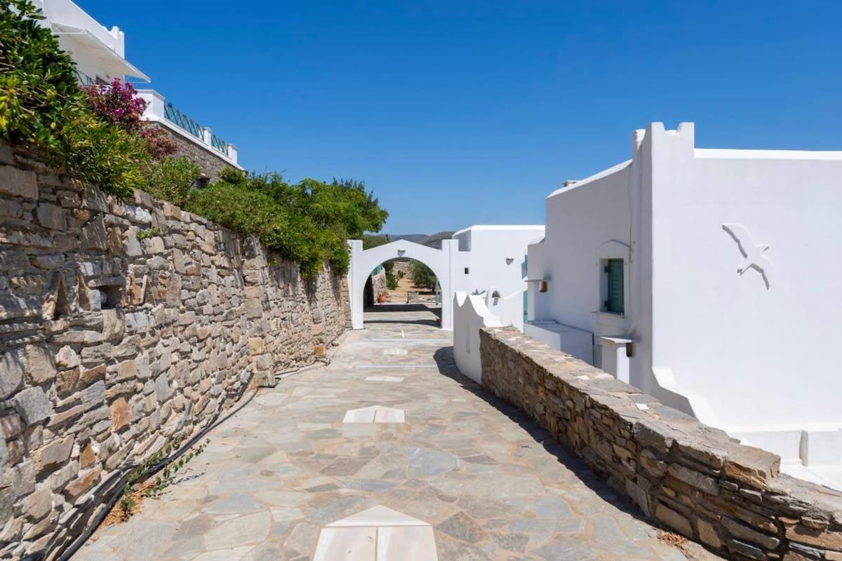 Parikia Cove Mansion Villa Exterior foto